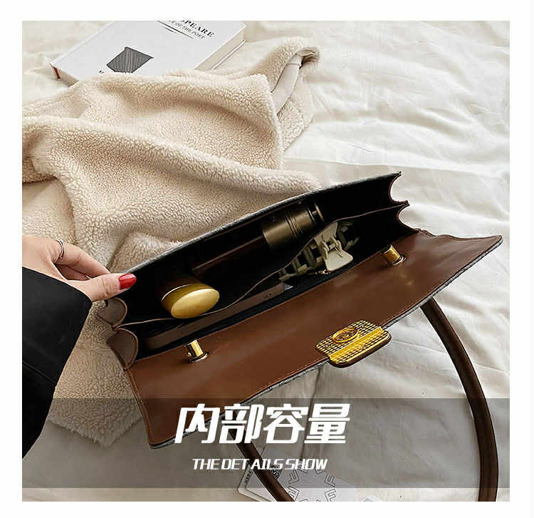 Vintage Floral Shoulder Bag – Elegant Long Clutch with Leather Strap
