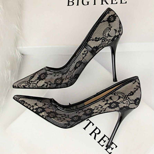 Black Lace Stiletto Heels – Elegant Evening Pumps
