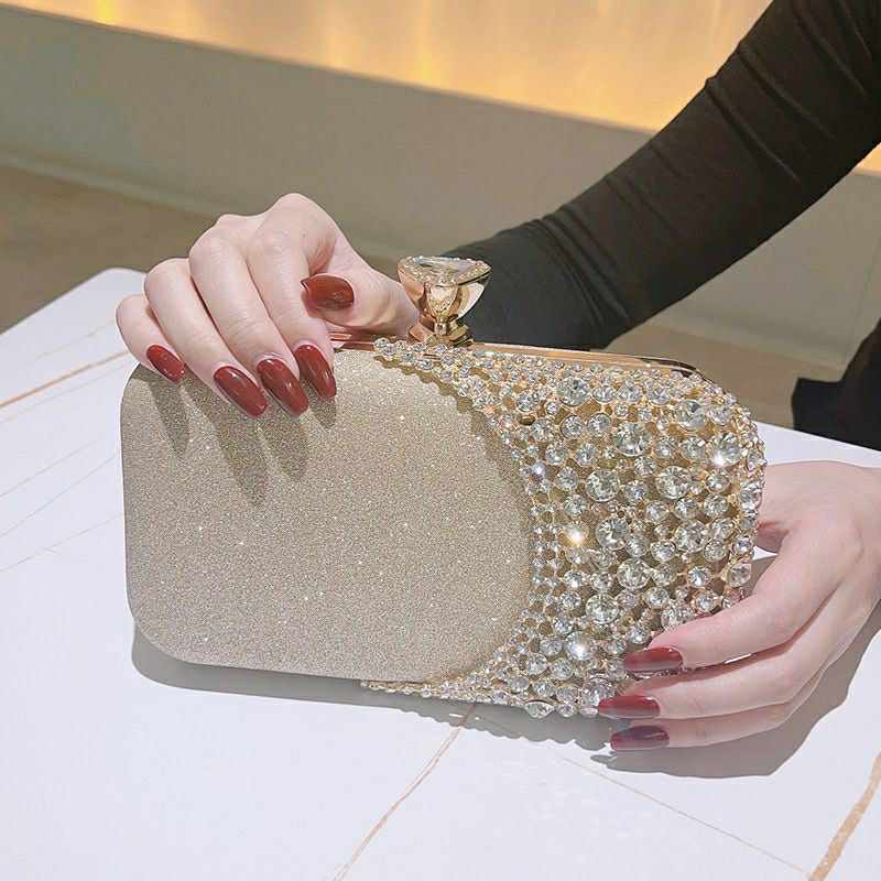 Luxury Rhinestone Evening Clutch – Golden Sparkle with Crystal Crown Clasp