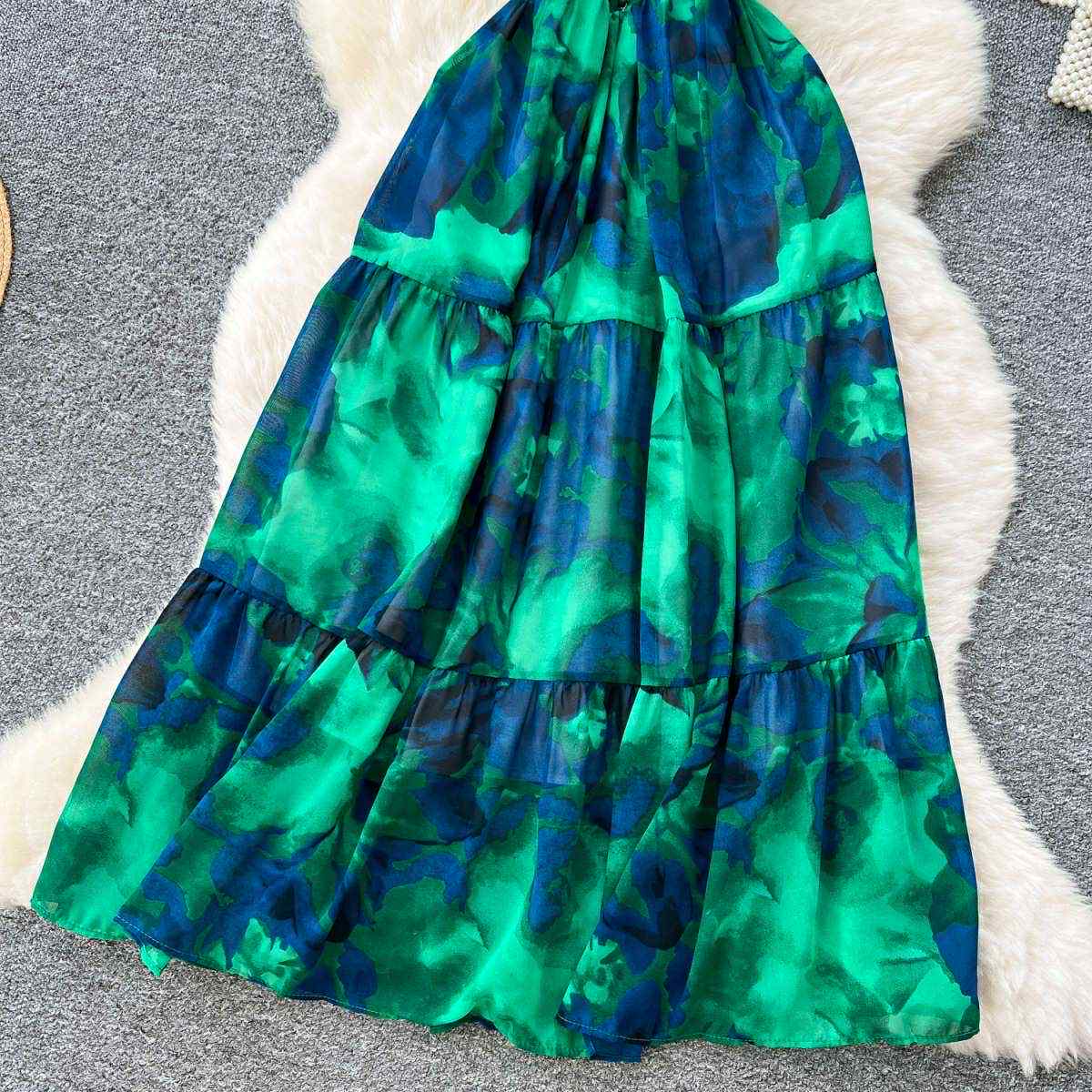 Emerald Blue Floral Summer Dress – Puff Sleeves & Tiered Skirt