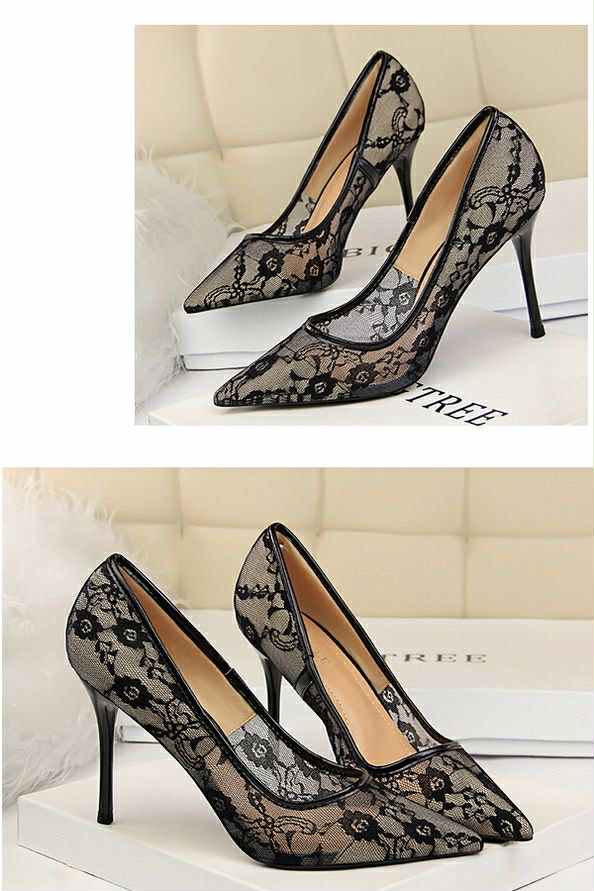 Black Lace Stiletto Heels – Elegant Evening Pumps