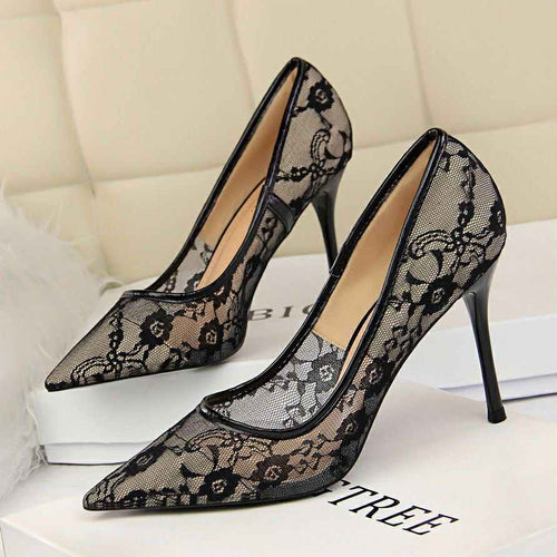 Black Lace Stiletto Heels – Elegant Evening Pumps